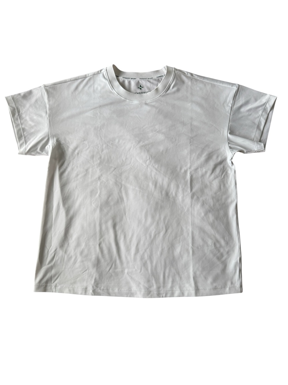 Tuckernuck White Short Sleeve Performance Jersey Ryan Boyfriend Tee Size M